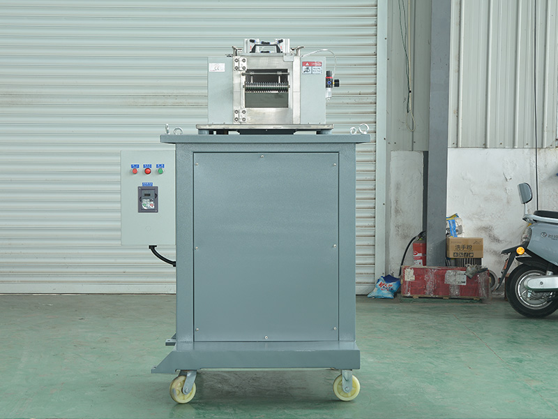 弹性体塑料切粒机切粒整齐、产量高！